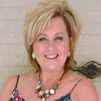 <em>Josefina Torres</em>